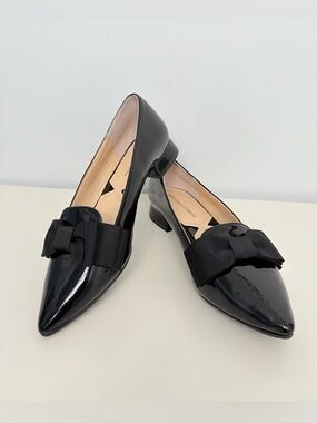 Adrienne Vittadini Black Patent Leather Pointed Toe Bow Loafer Flats - Women